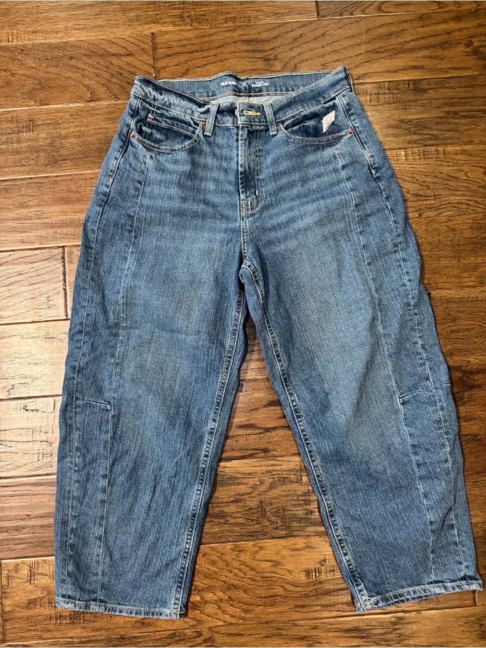 Old Navy Women's Barrel Denim Jeans Petite